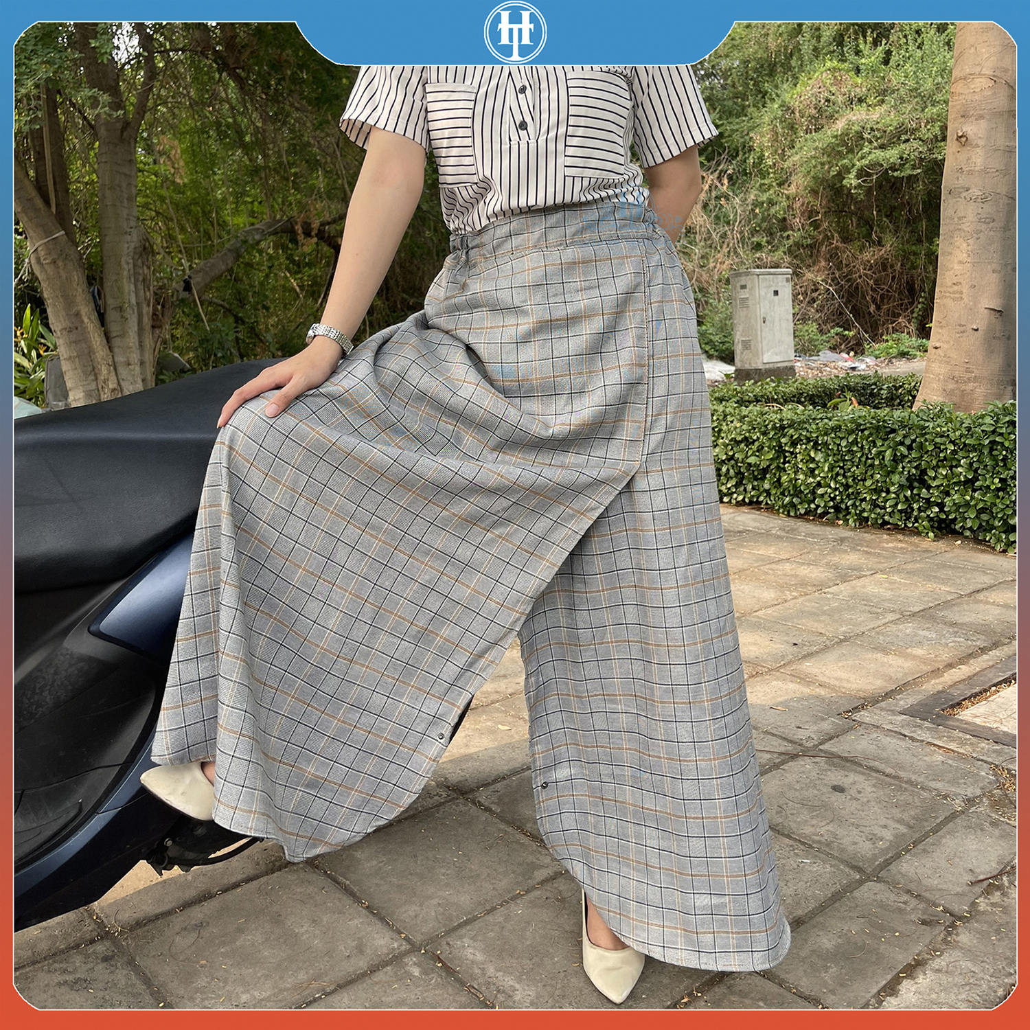 Váy Chống Nắng Xẻ Tà Nữ Vải Cotton Mềm Mại Có Túi Và Nút Bấm Chân KHT31 H&T FASHION