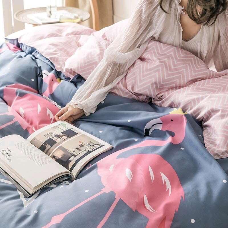 Bộ chăn ga Cotton Poly con cò hồng mẫu mới - Hàng nhập khẩu