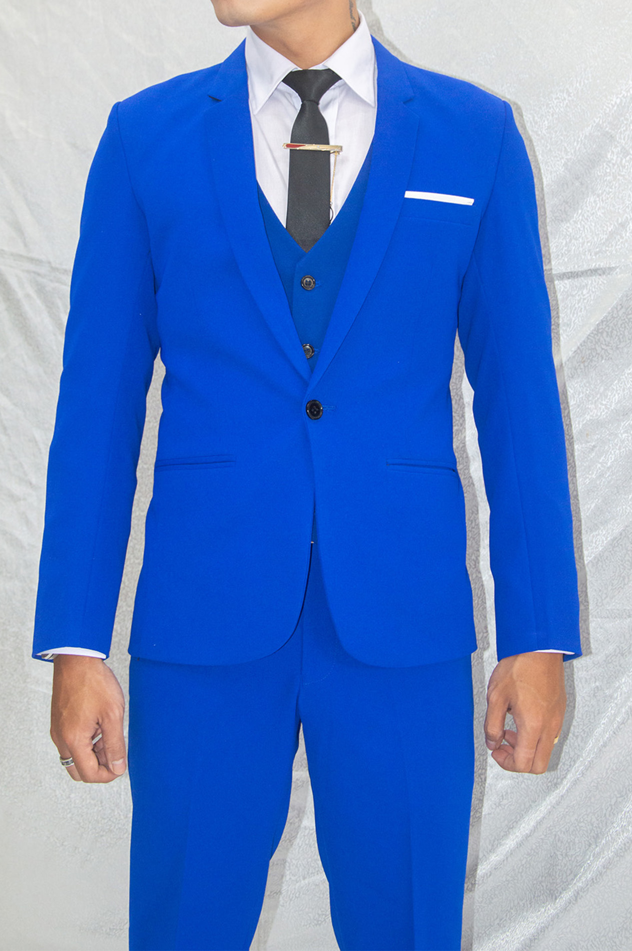 Bộ vest nam 1 nút và gile ôm body màu xanh coban chất liệu co dãn , thoáng mát tặng kèm combo phụ kiện