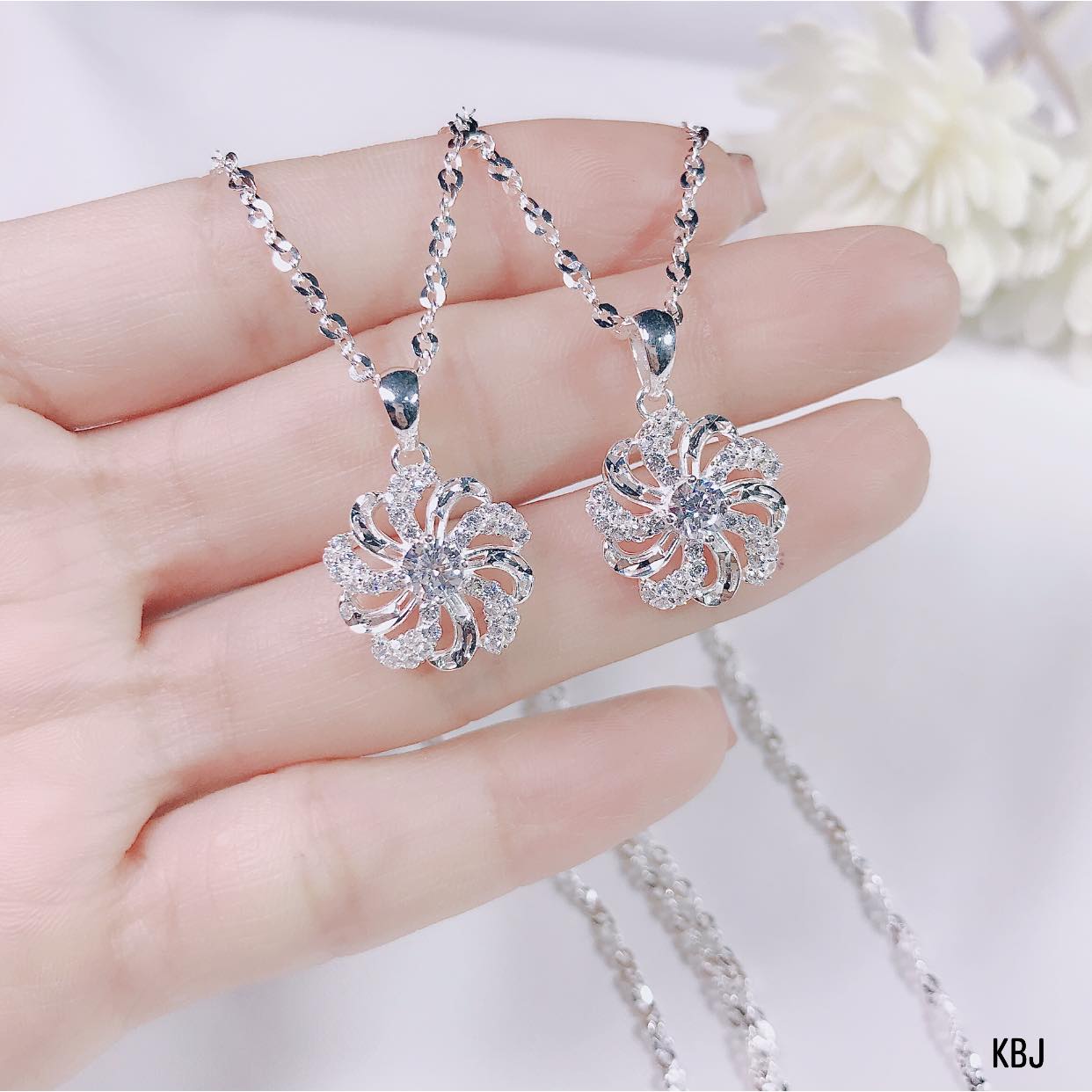 Dây chuyền nữ chất liệu bạc Ý kèm mặt MS19d