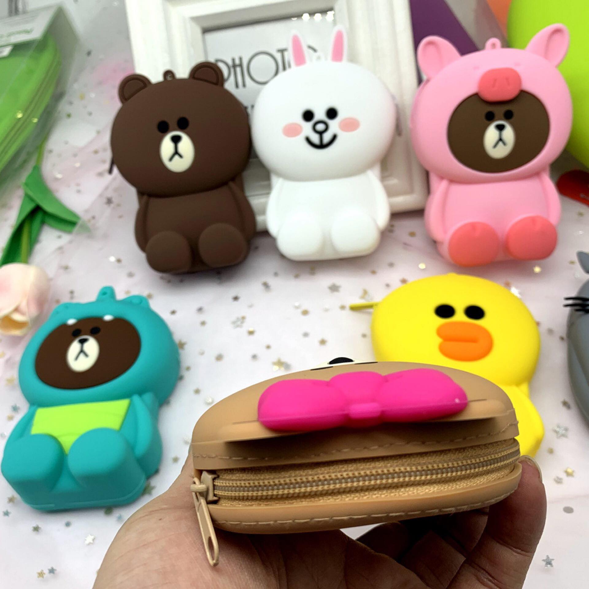 Túi silicon đựng tai nghe,phụ kiện Line Friends