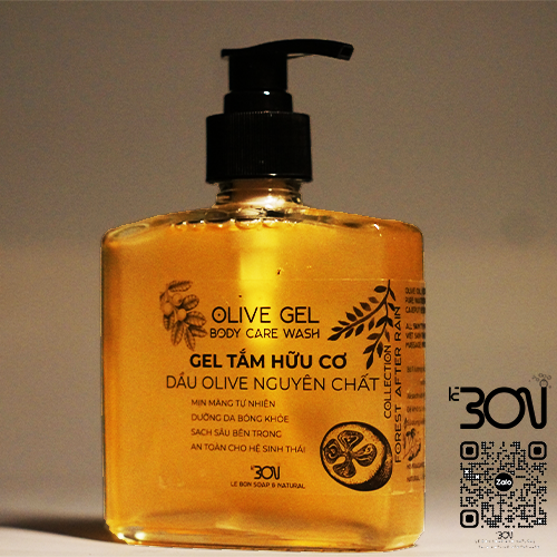 Olive Gel Le Bon Body Care Wash, Gel tắm hữu cơ dầu Olive nguyên chất chai thủy tinh 250ml dòng Forest After Rain trầm ấm