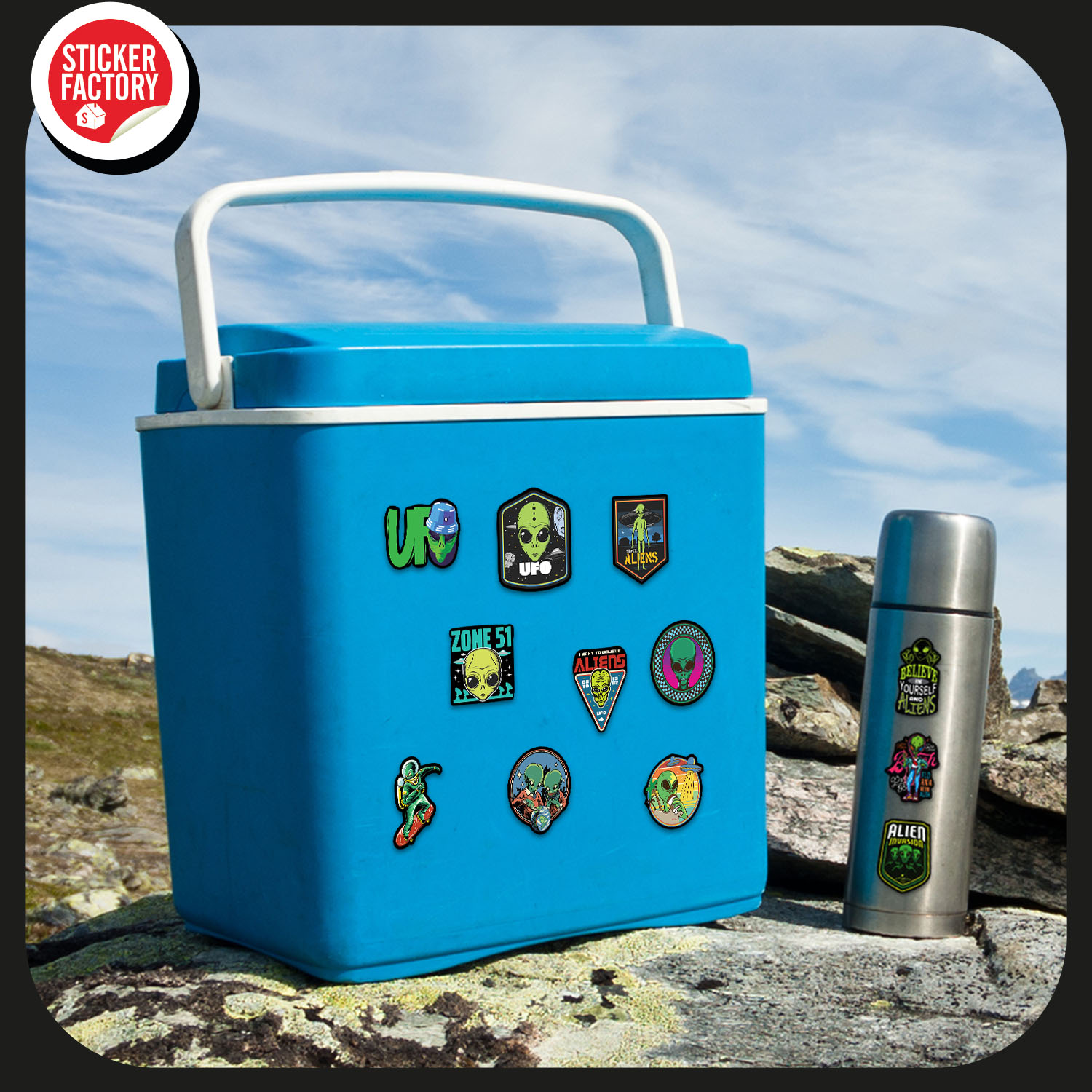 Aliens - Set 30 sticker decal hình dán nón bảo hiểm, laptop, xe máy, ô tô - STICKER FACTORY