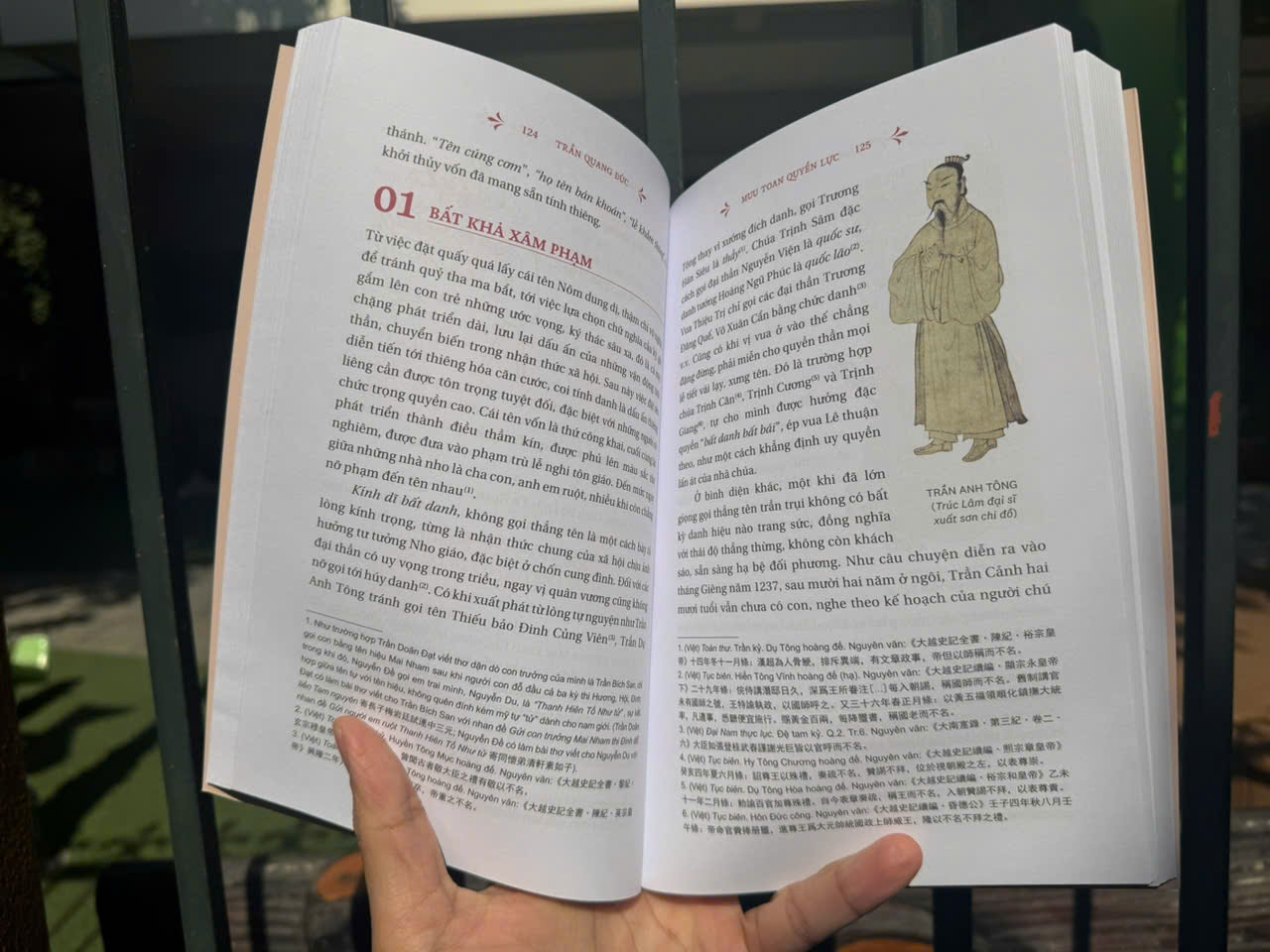 HỌ VÀ TÊN – Một Lịch Sử Nhìn Từ Danh Tính Người Việt – Trần Quang Đức – Nhã Nam