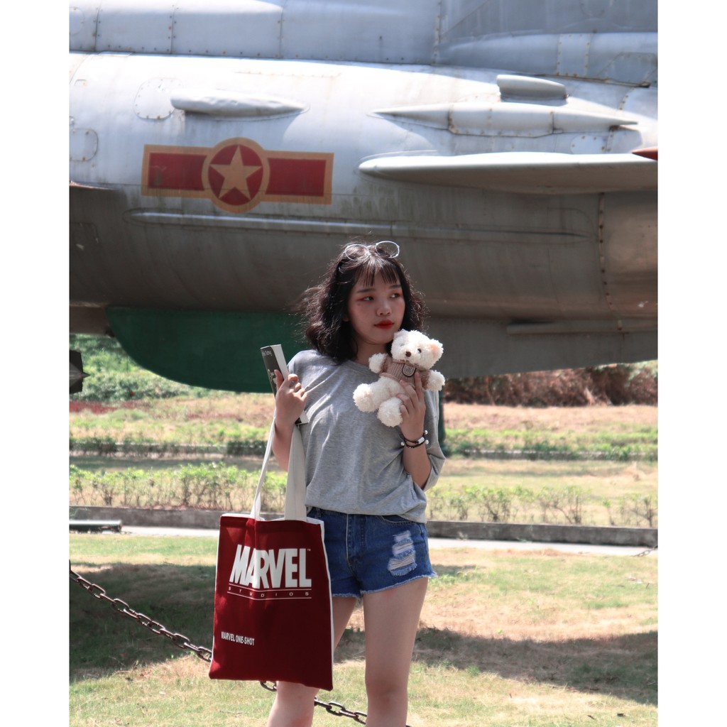 Túi tote vải thiết kế Marvel studios