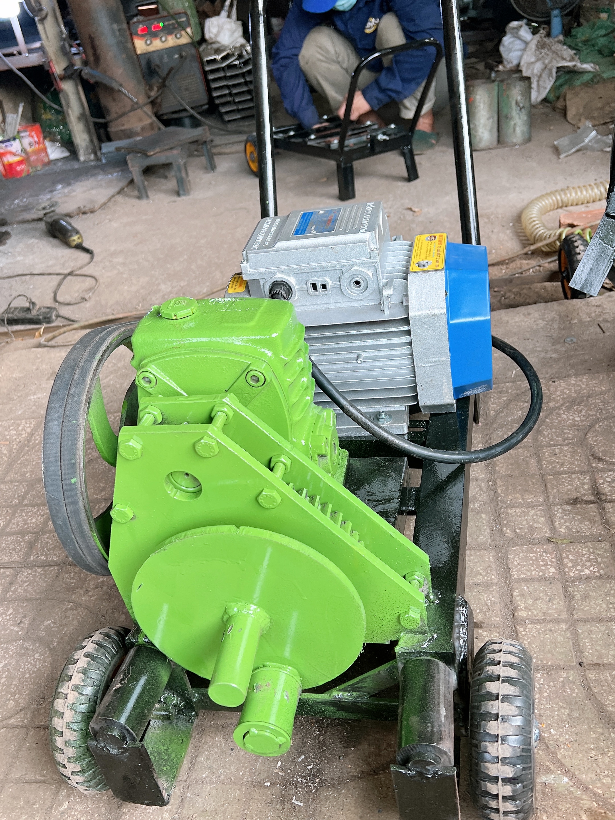 Máy uốn sắt Xây dựng phi D14- D25