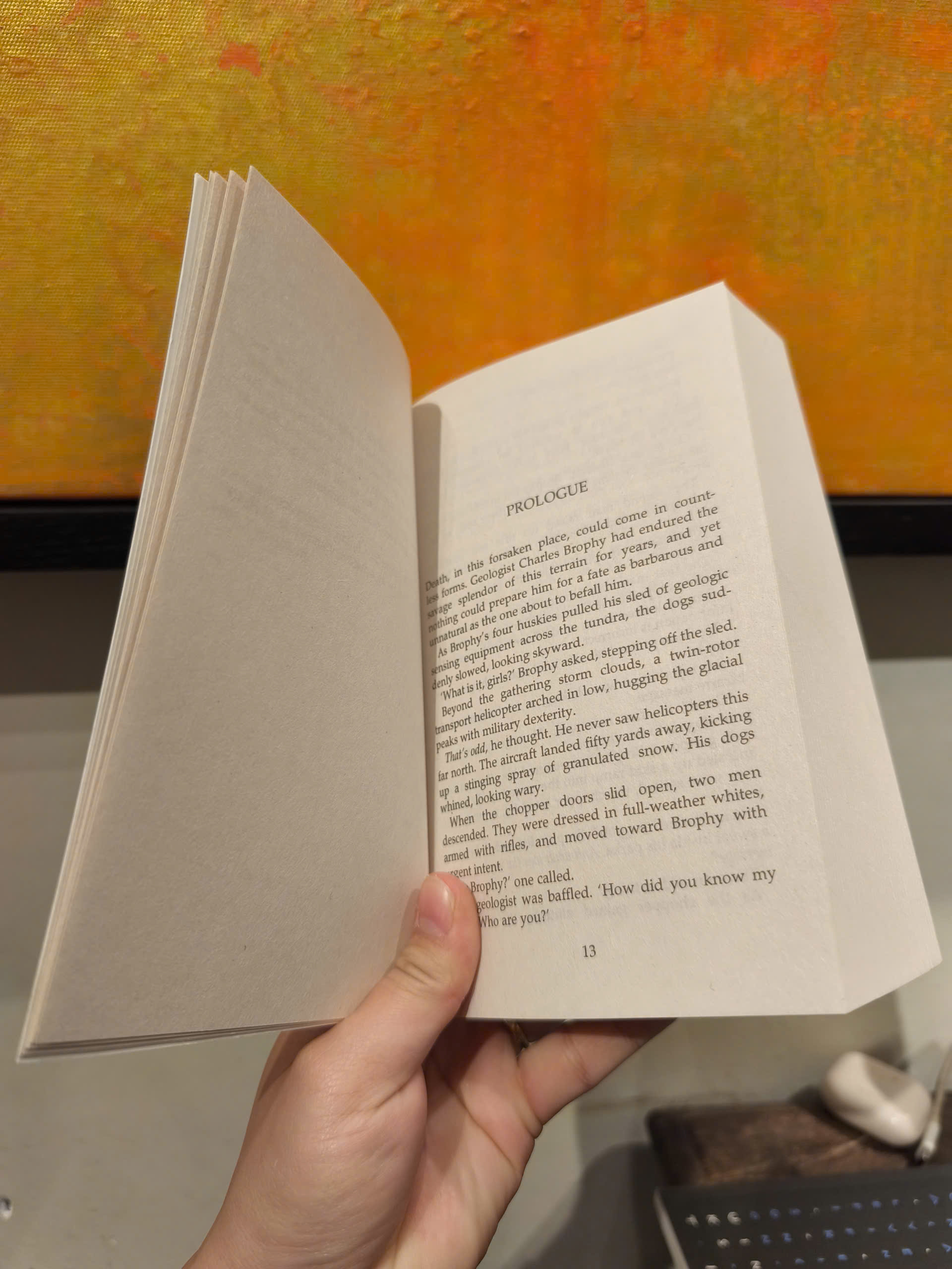 Sách - Deception Point by Dan Brown - Fiction| Thriller| Mystery