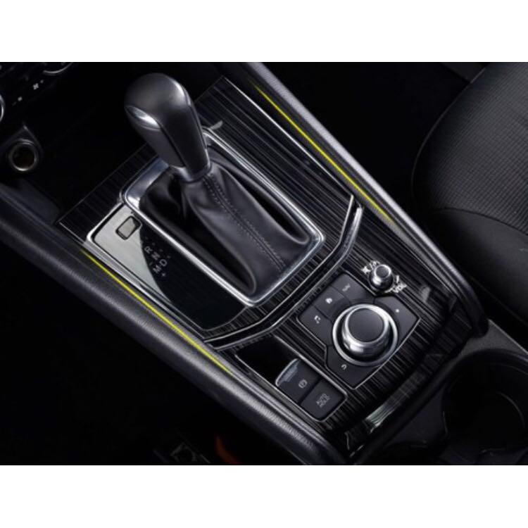 ỐP NỘI THẤT TITAN CÓ CHỮ CAO CẤP DÀNH CHO MAZDA CX5 2018, 2019