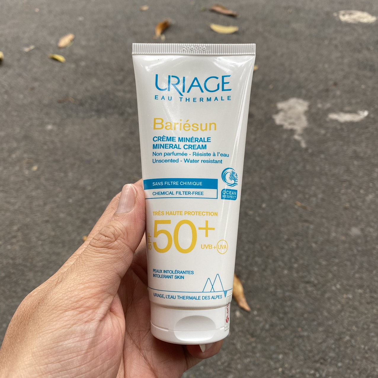 Kem Chống Nắng Màng Lọc Da Nhạy Cảm Uriage Bariésun SPF50+ Crème Minerale