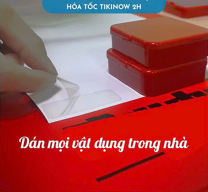 Hộp 60 Miếng Keo Nano 2 Mặt Trong Suốt Chống Nước, Không Để Vết Keo Băng keo dán 2 mặt trong suốt siêu dính treo đồ (Hộp 60 miếng)