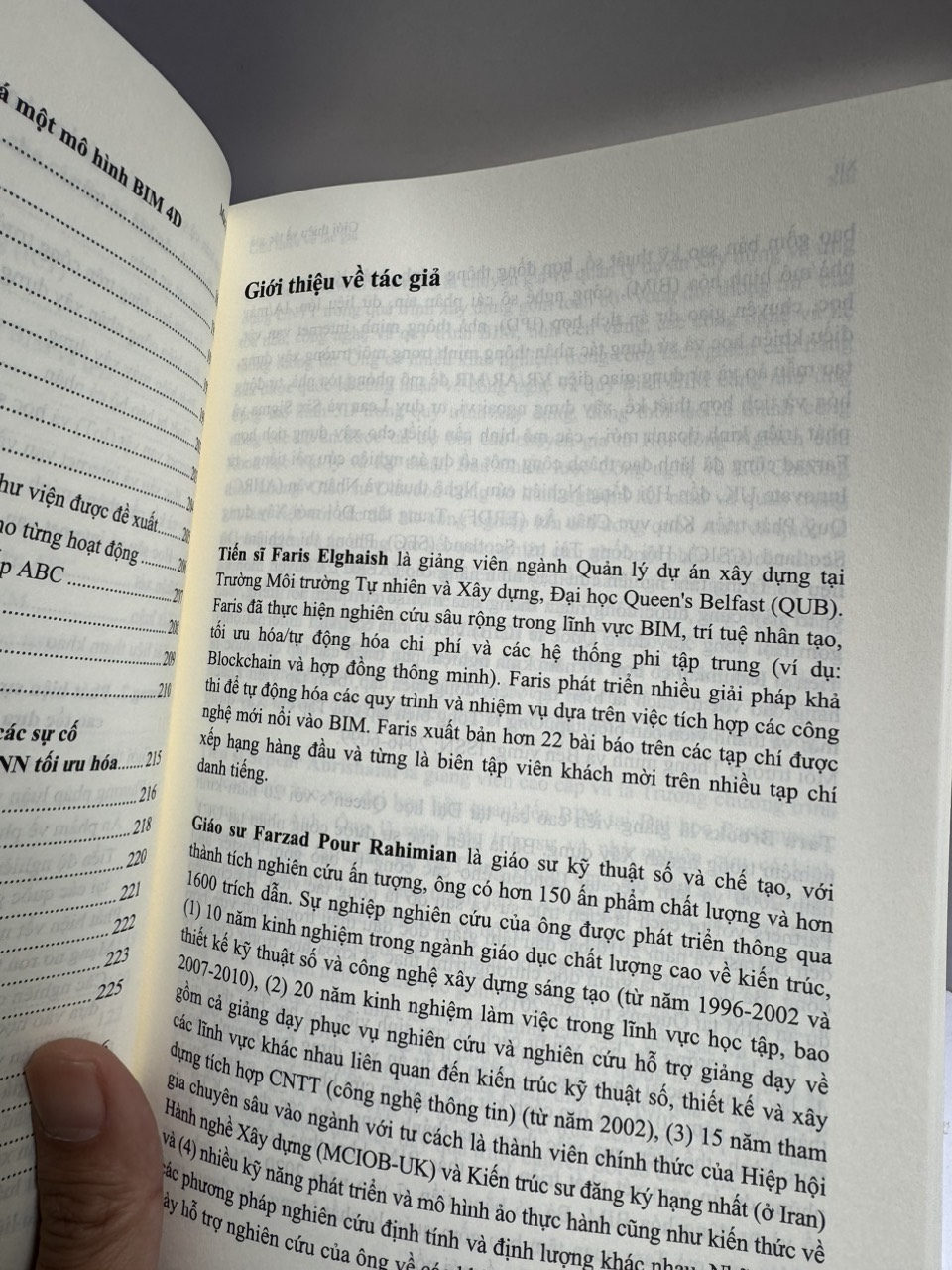 CÔNG NGHỆ BLOCKCHAIN VẠN VẬT VÀ ỨNG DỤNG NGHIÊN CỨU CHUYÊN SÂU TRONG XÂY DỰNG CHUYỂN ĐỔI XÂY DỰNG SỐ - Faris Elghaish - Farzad Pour Rahimian - Tara Brooks - Nashwan Dawood - Sepehr Abrishami - NXB Xây Dựng.