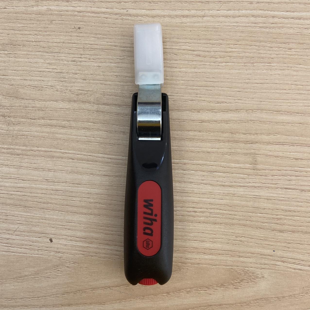 Dao rọc vỏ cáp Wiha 44618