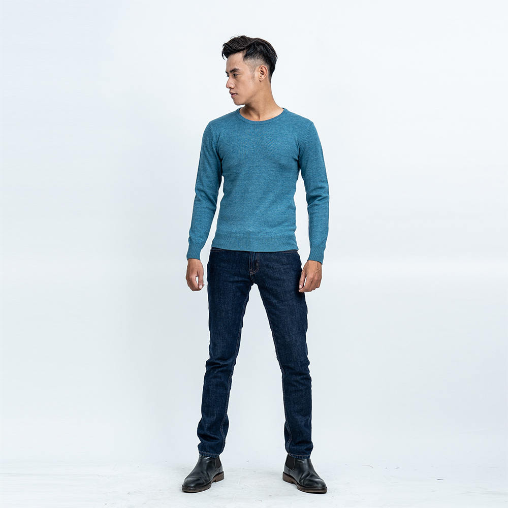 Áo len nam dài tay cổ tròn màu xanh đá NOVELTY 180579T