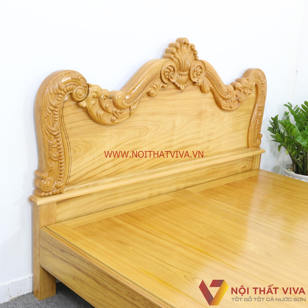 Giường Ngủ Gõ Đỏ Vạt Phản Chạm Hoa Văn Tân Cổ Điển Cao Cấp