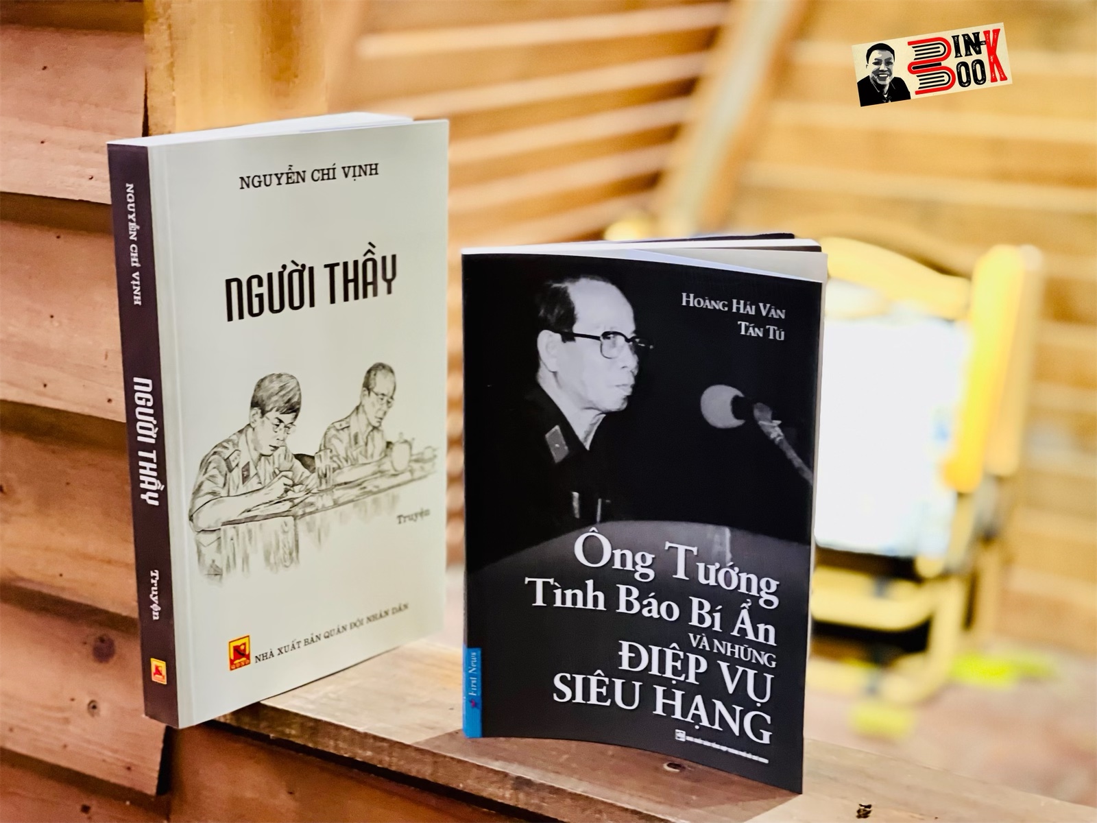 ÔNG TƯỚNG TÌNH BÁO BÍ ẨN VÀ NHỮNG ĐIỆP VỤ SIÊU HẠNG - NGƯỜI THẦY - Hoàng Hải Vân – Tấn Tú - Nguyễn Chí Vịnh  - First News – Nxb quân đội - bìa mềm