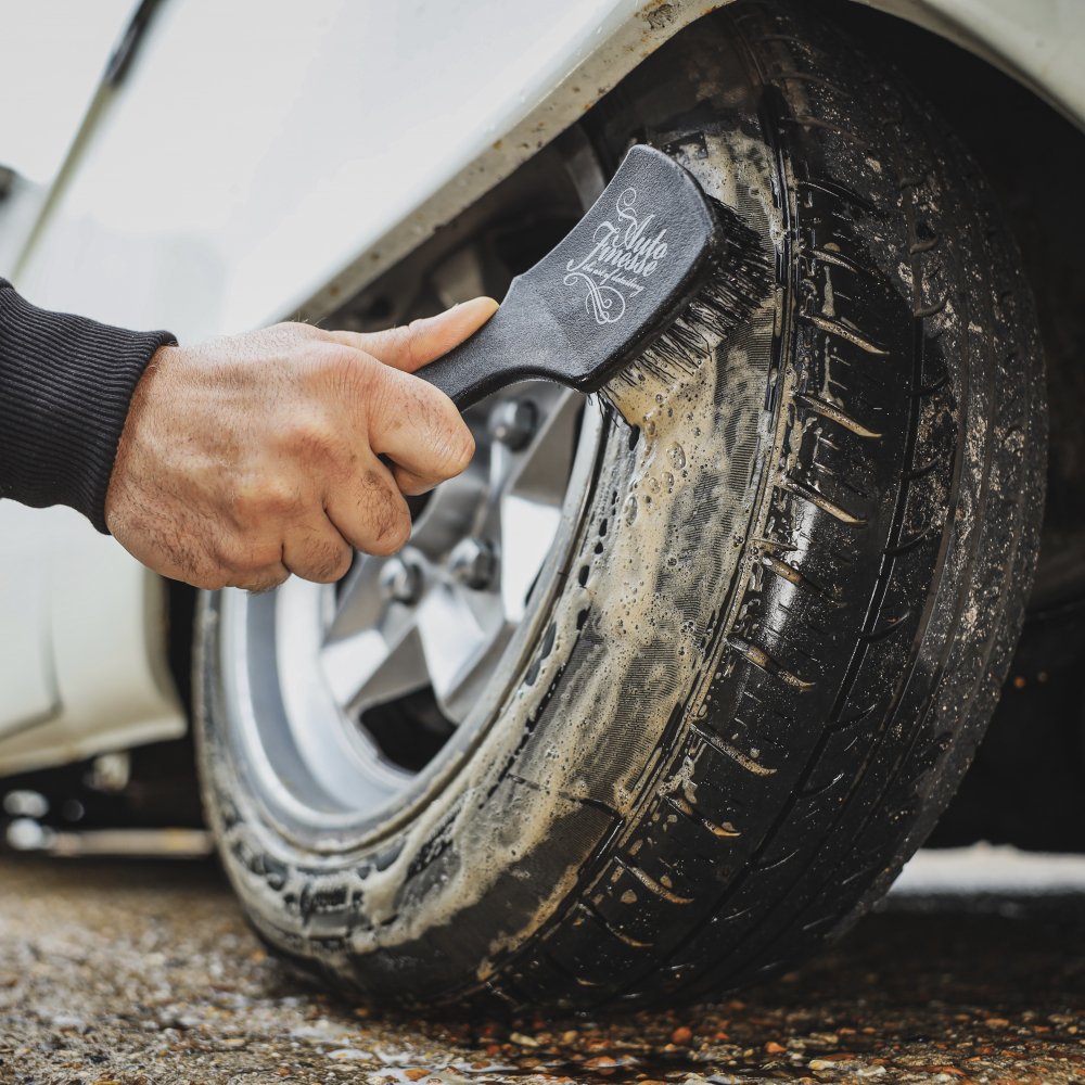 TREAD TYRE CLEANER - Vệ sinh lốp ô tô Auto Finesse