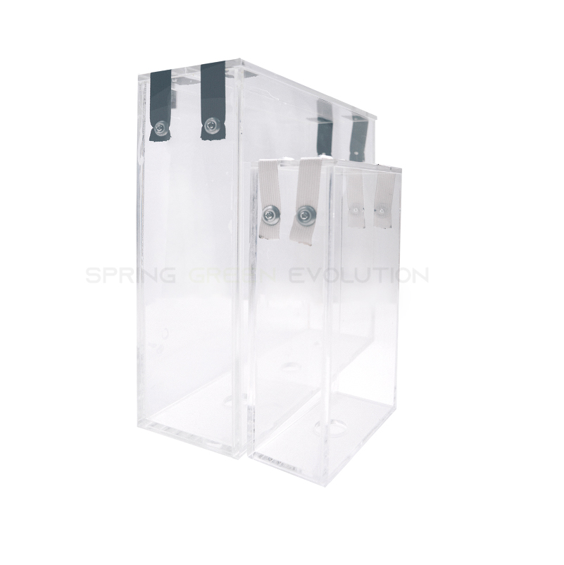 Hộp định hình gạo RB500. Chế tạo từ nhựa acrylic đặc biệt dày dặn và cứng cáp, chịu được lực tác động cao từ bên ngoài. Hàng chĩnh hãng Thái Lan