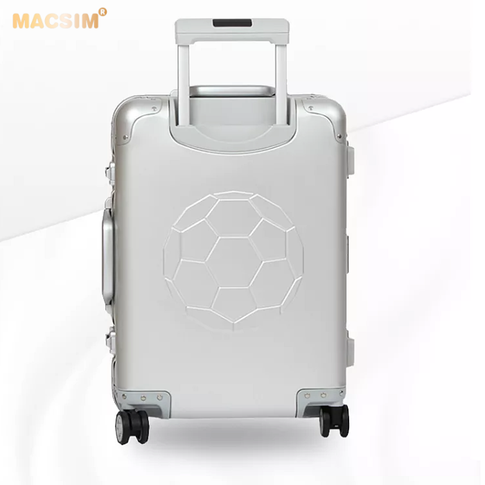 [XẢ KHO GIÁ SỐC – GIẢM 50%]  Vali hợp kim nhôm nguyên khối Macsim MS1313 24inches – lỗi cực nhỏ về sơn gần logo
