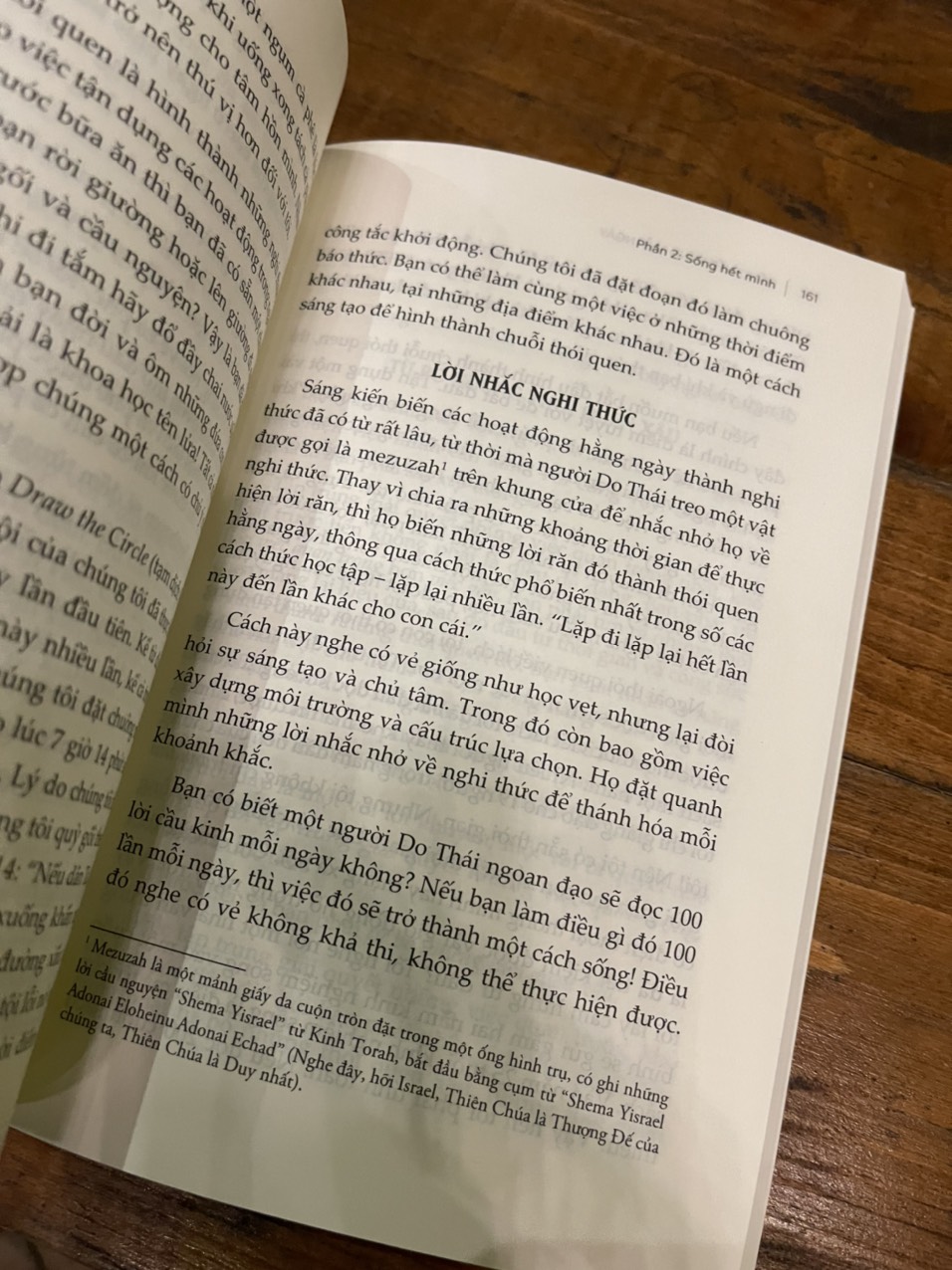SỐNG HẾT MÌNH MỖI NGÀY - 7 thói quen giúp bạn hạnh phúc và thành công – Mark Batterson - Thanh Nguyệt dịch - Tân Việt Books - NXB Dân trí