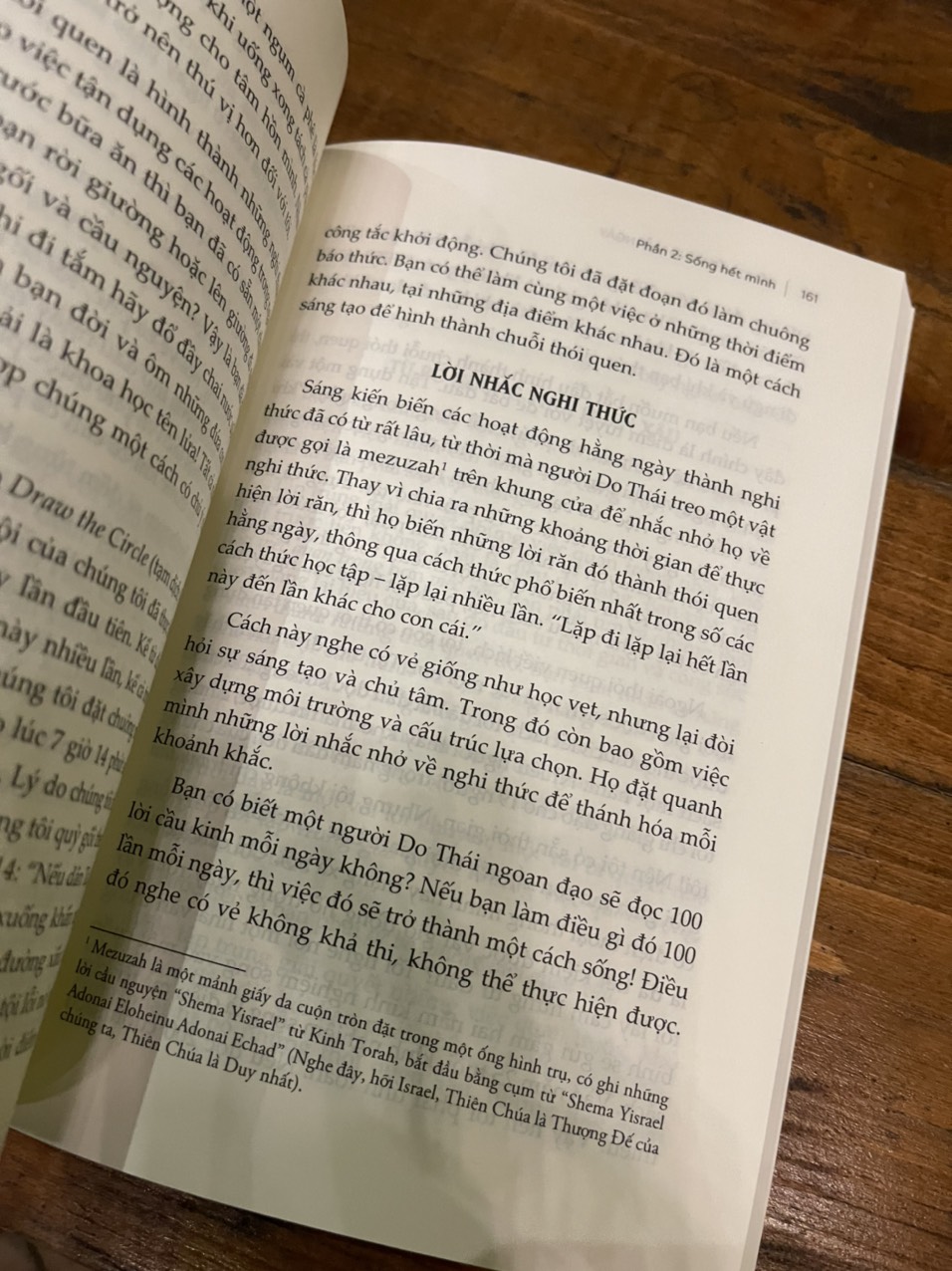 SỐNG HẾT MÌNH MỖI NGÀY - 7 thói quen giúp bạn hạnh phúc và thành công – Mark Batterson - Thanh Nguyệt dịch - Tân Việt Books - NXB Dân trí (bìa mềm)