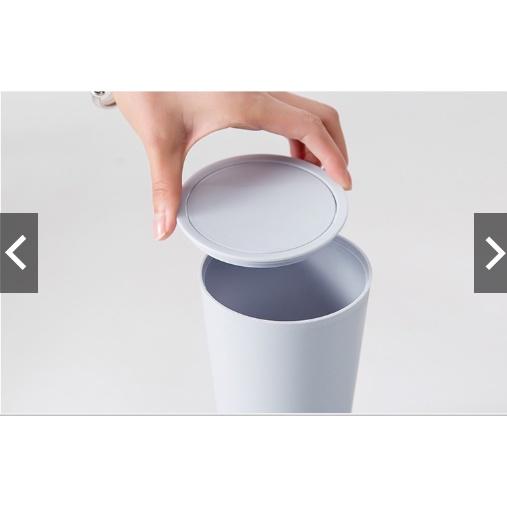 Thùng đựng rác mini dạng ly để khay nước, cánh cửa xe hơi gắn họa tiết xinh xắn- Hoàng Đông Shop.