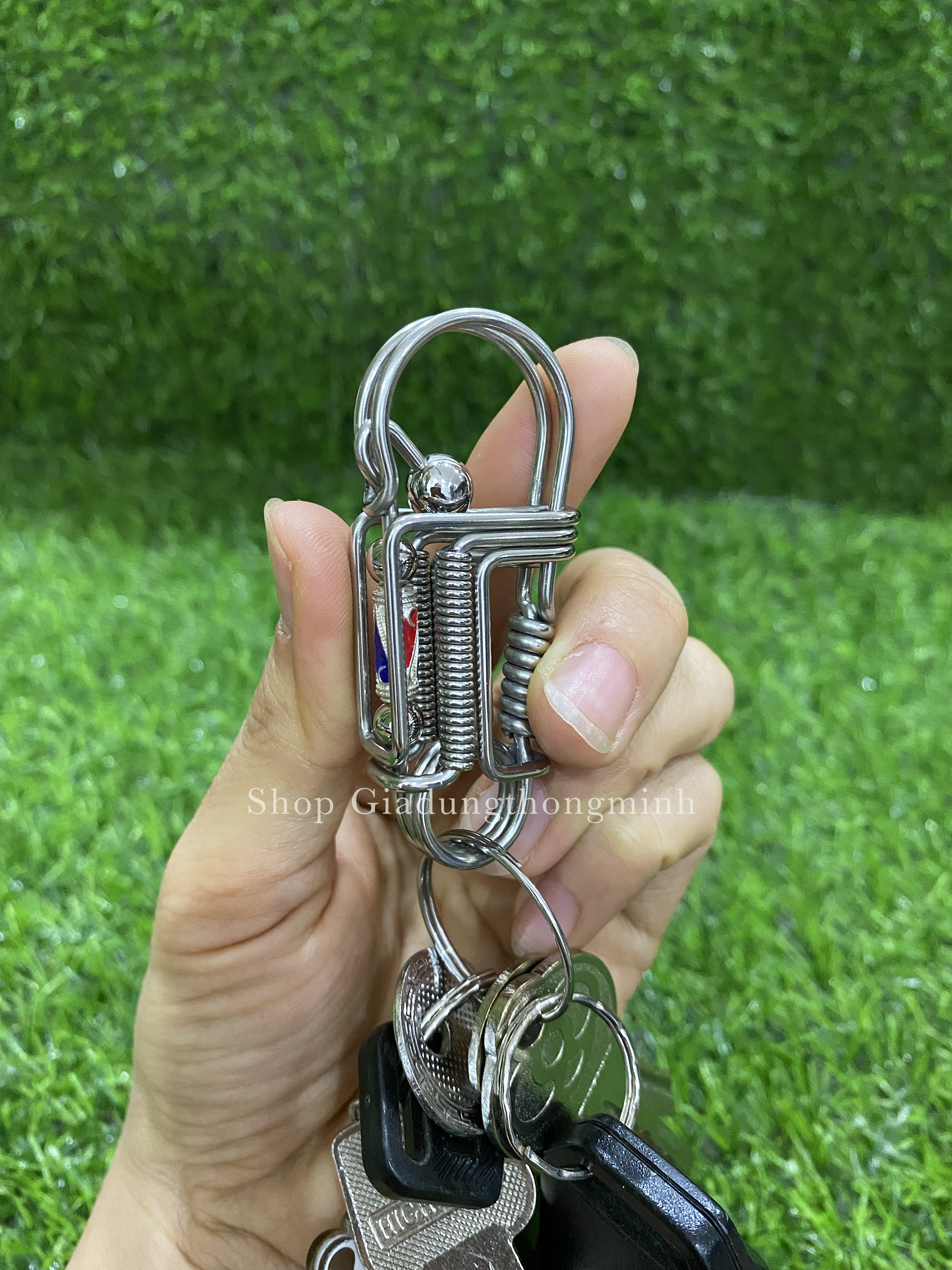 MÓC KHÓA XE MÁY, Ô TÔ BẰNG INOX CAO CẤP, CÀNG DÙNG CÀNG SÁNG HỌA TIẾT TÍM ĐỎ MẪU MỚI - MÓC KHÓA THỦ CÔNG VIỆT NAM