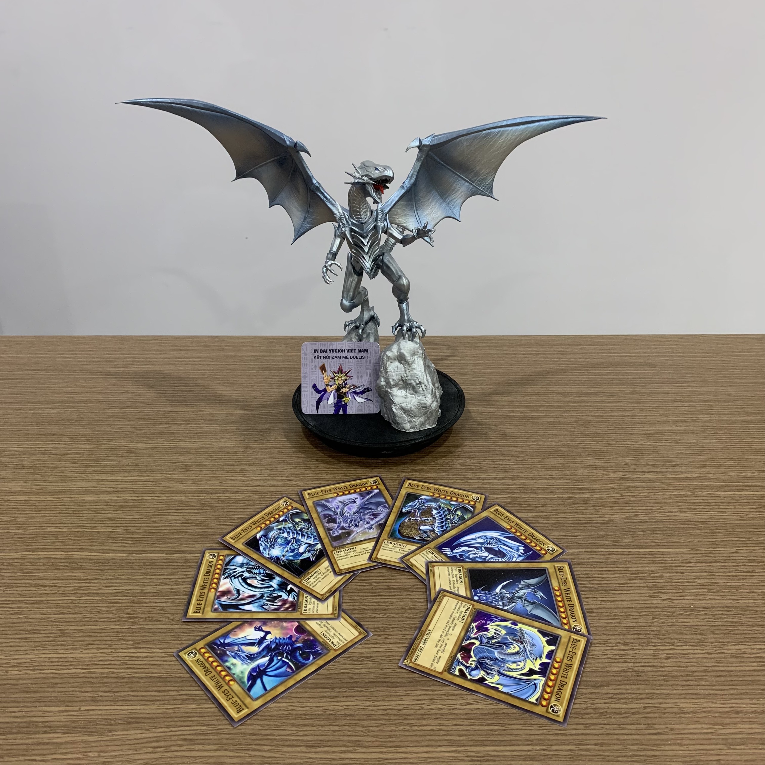 [BÀI IN] 08 thẻ bài Rồng trắng mắt xanh Blue Eyes White Dragon các phiên bản (KHÔNG KÈM MÔ HÌNH)