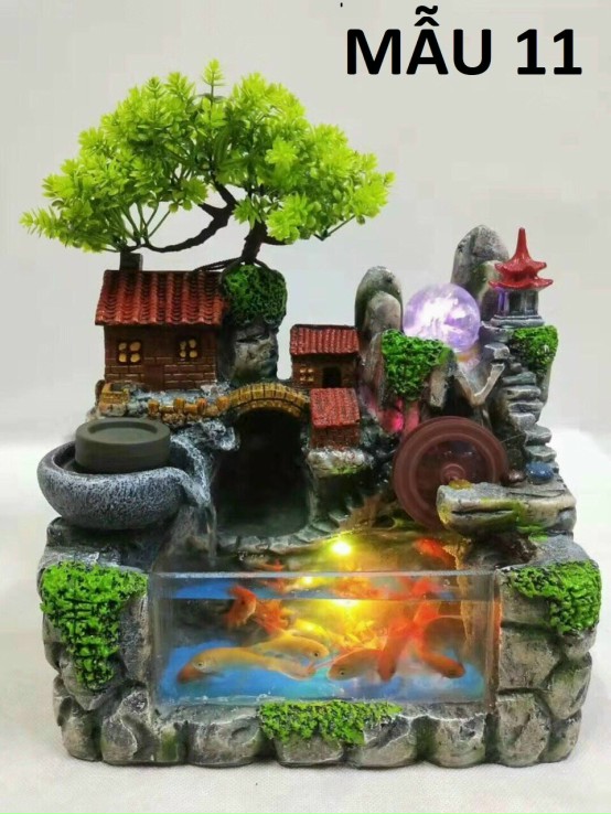 Thác nước phong thủy có bể nuôi cá