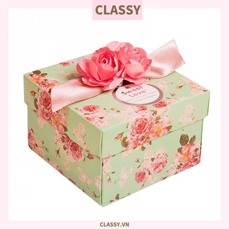 Hộp quà tặng Classy cỡ lớn gắn hoa gắn nơ sang trọng PK1381
