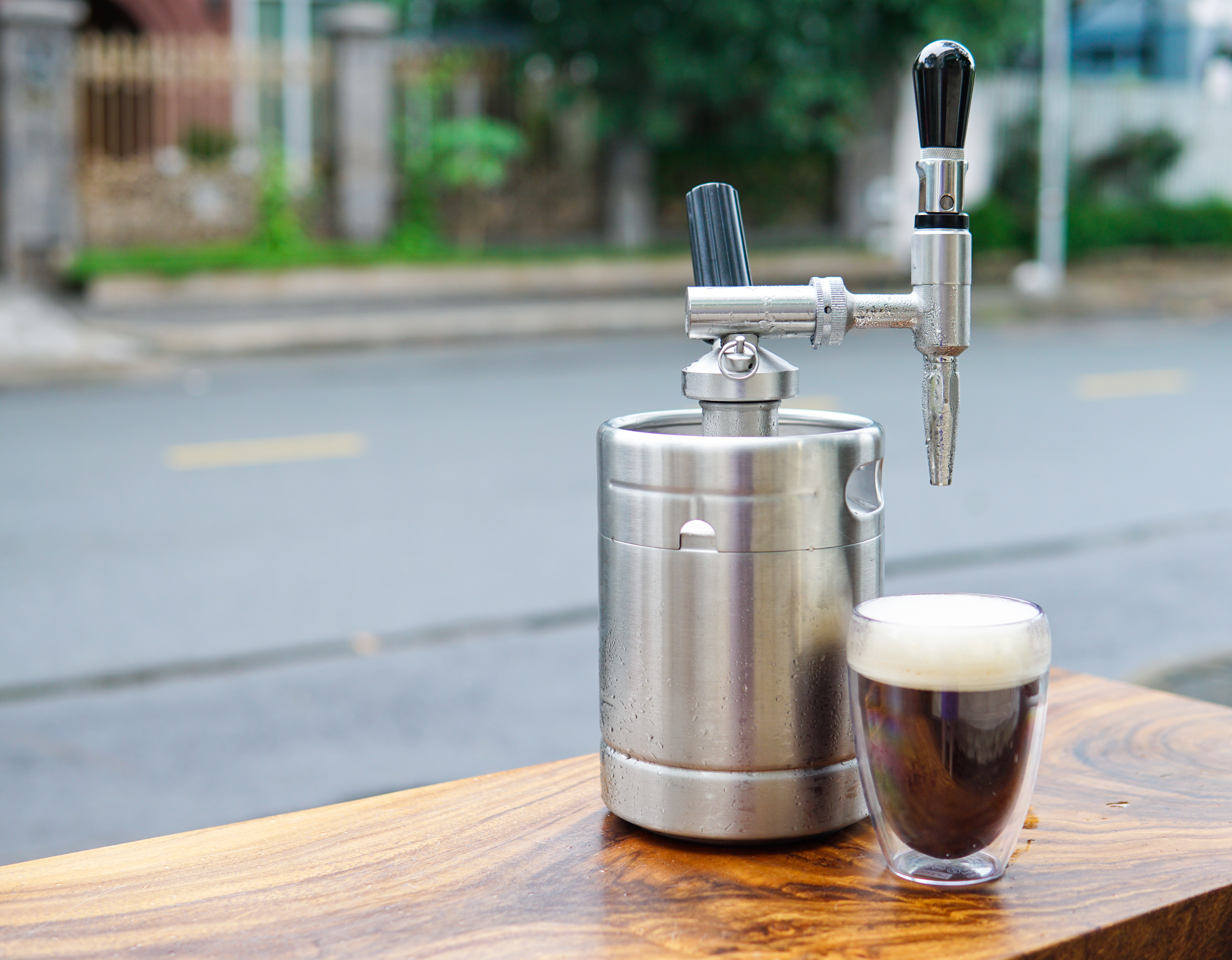 BÌNH TẠO BỌT KHÍ PHA CÀ PHÊ LẠNH GURU’S NITRO COLD BREW – 2 lít