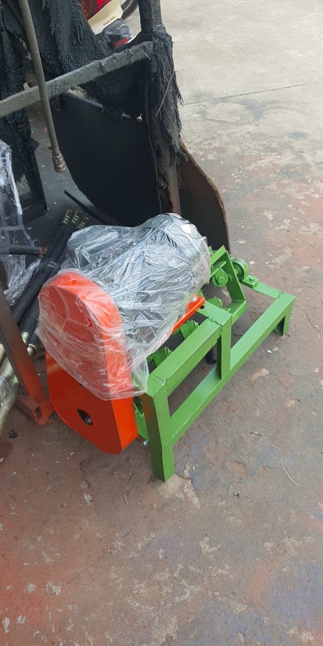 Khung Duỗi sắt lớn V5 + ráp moteur 1.5hp