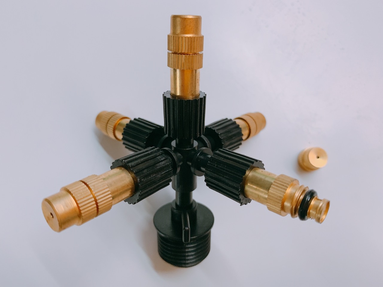 5 đầu phun sương 5 hướng đồng loại 1 chân ren 21mm