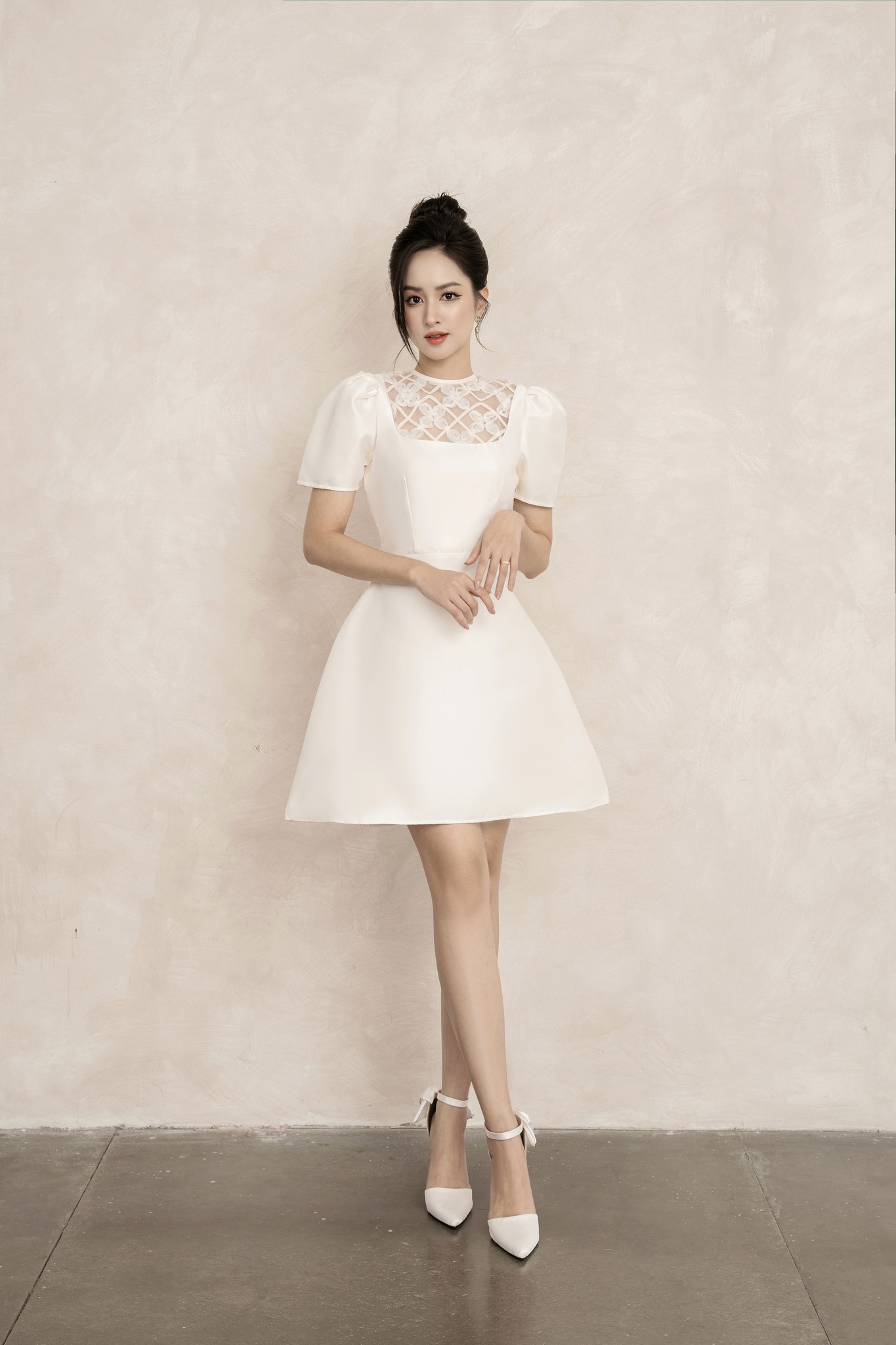 OLV - Đầm Divine Lace Dress