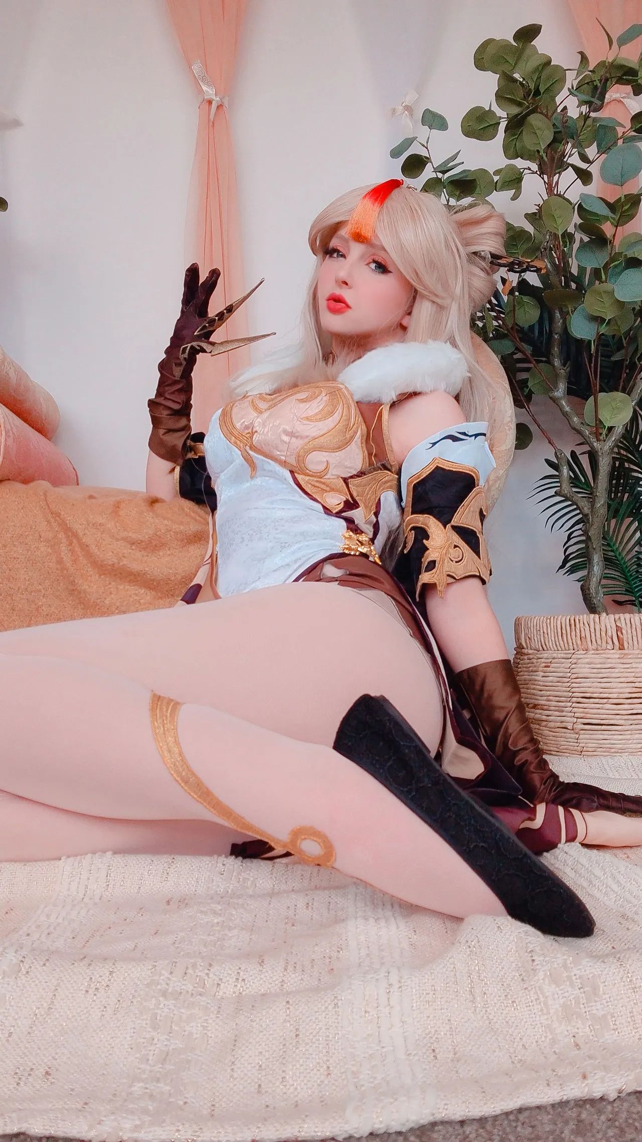 hình cosplay chapter 366 25