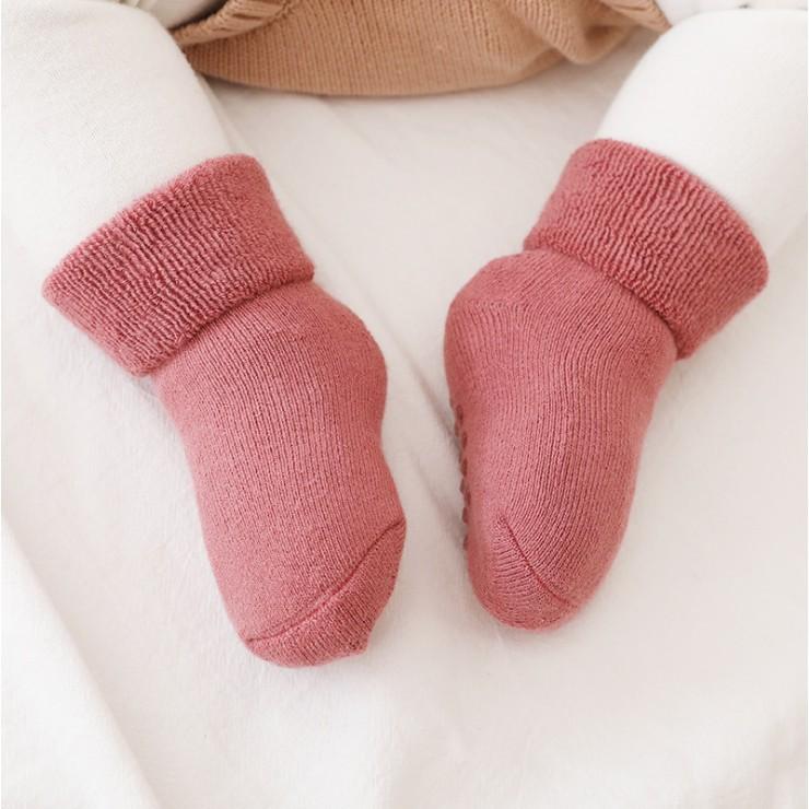 Tất xù cổ gấp chống trượt chất đẹp