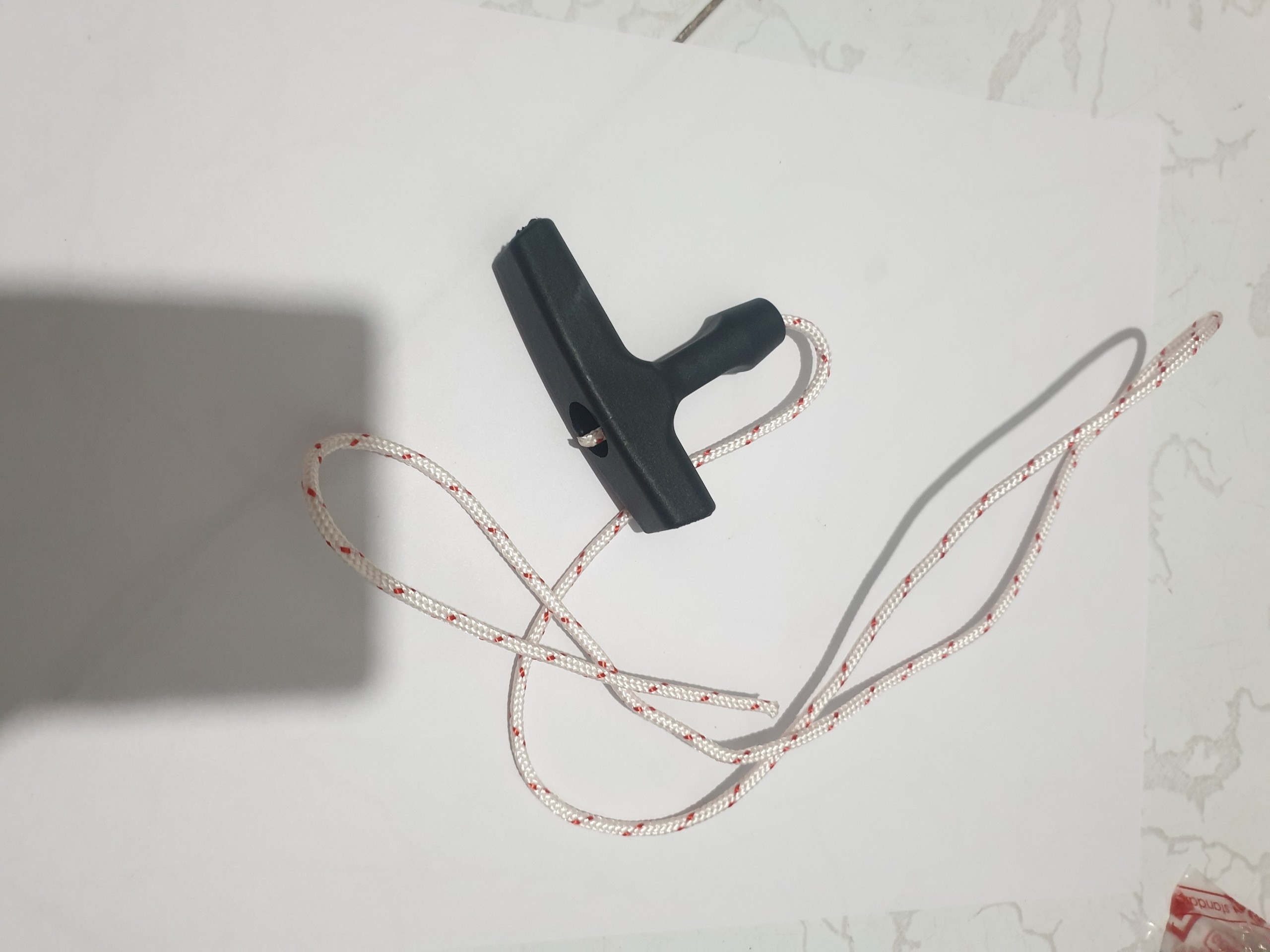 TAY NẮM GIẬT MÁY CƯA XÍCH MS381