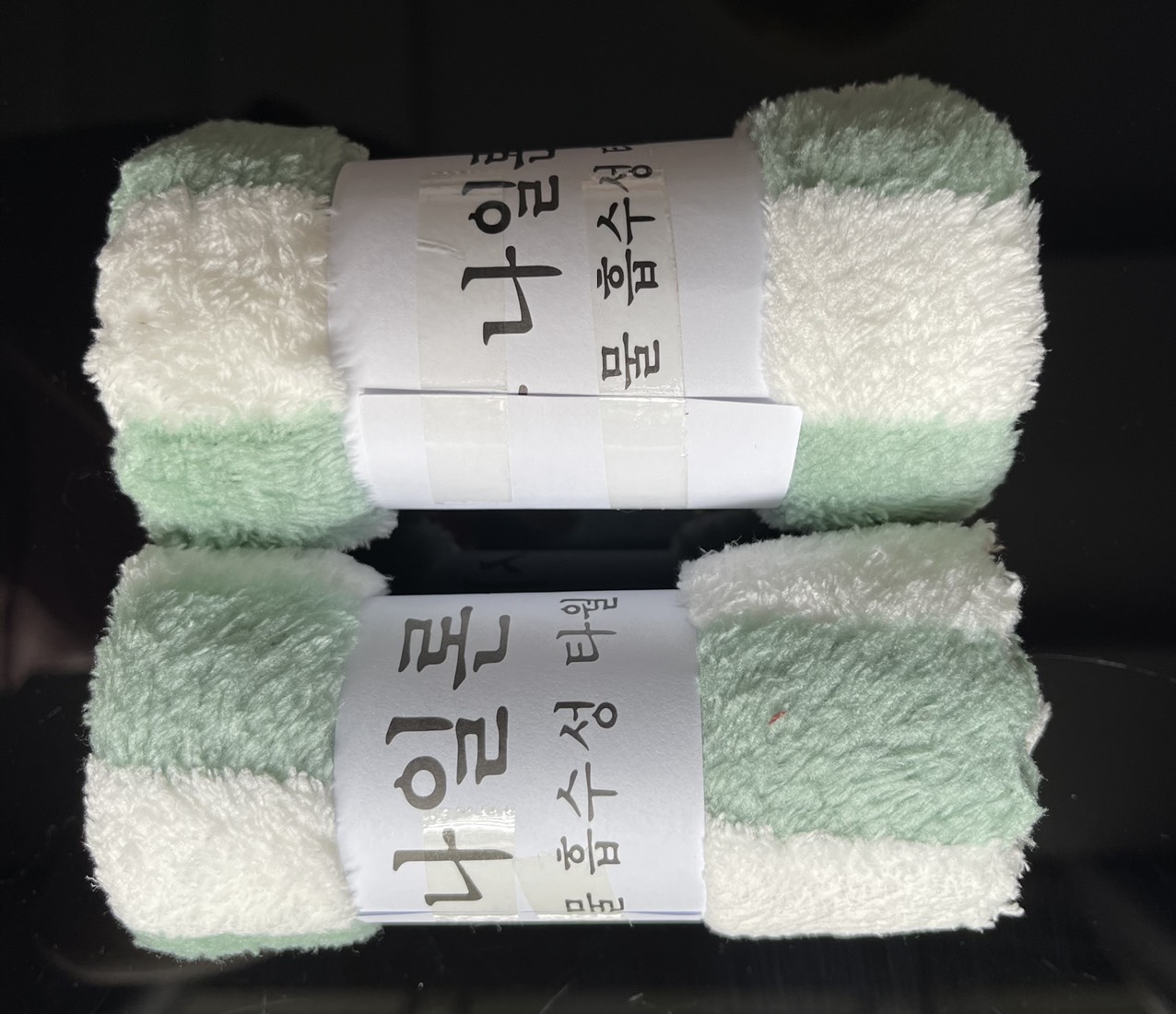 Khăn mặt lông cừu kẻ viền to, Kt 30x50cm