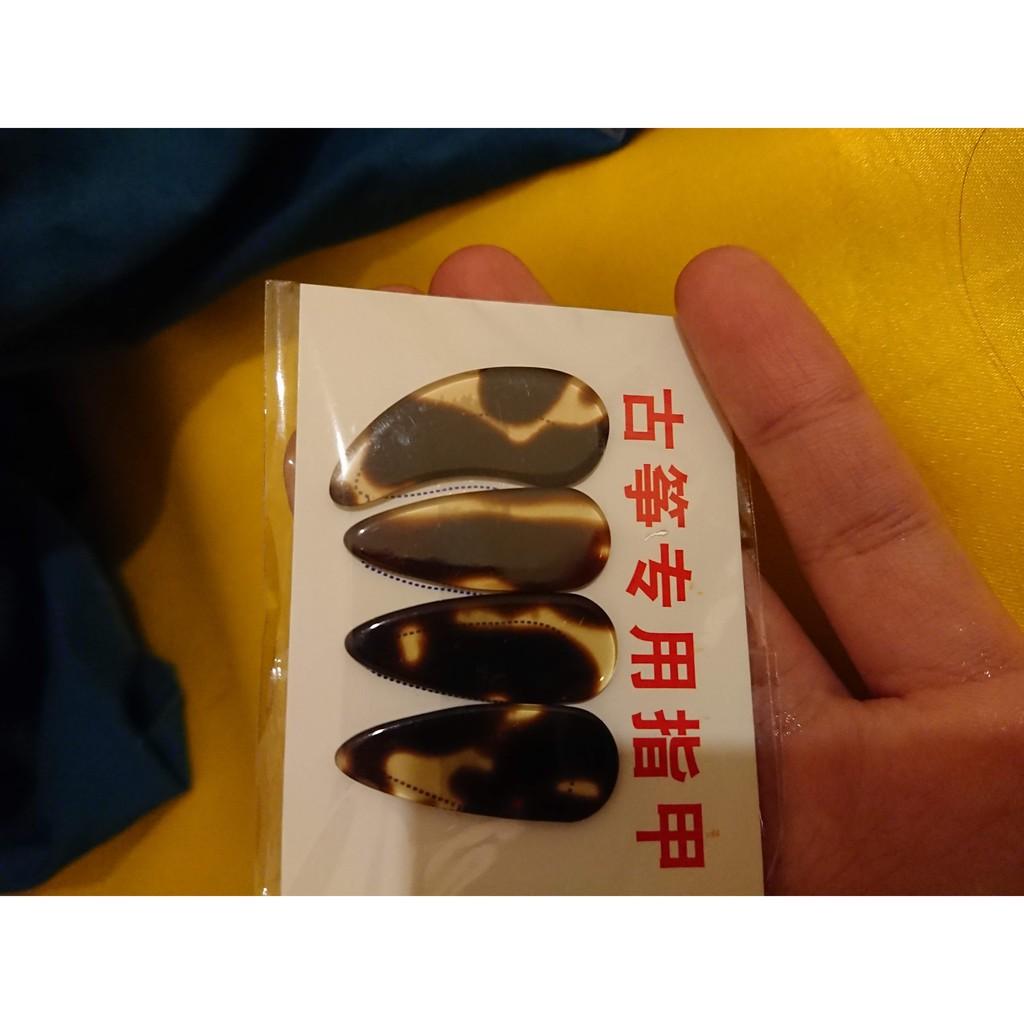 Móng đàn Guzheng bằng nhựa