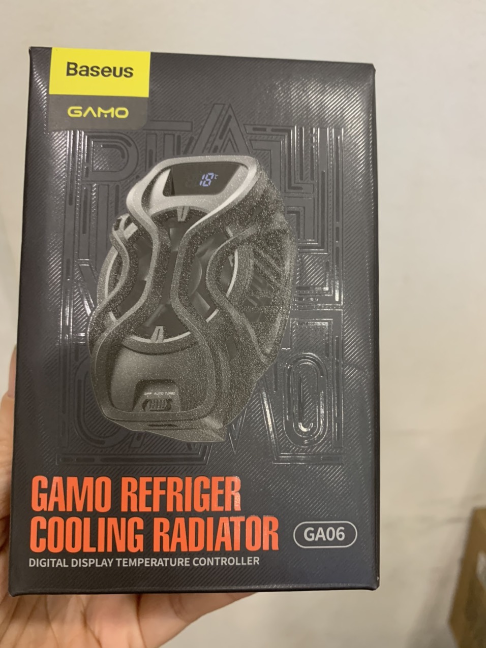 TAY CẦM GAME Baseus GA06 GAMO Refriger Cooling Radiator Mobile Phone Cooler For PUBG Mobile Game ,HÀNG NHẬP KHẨU