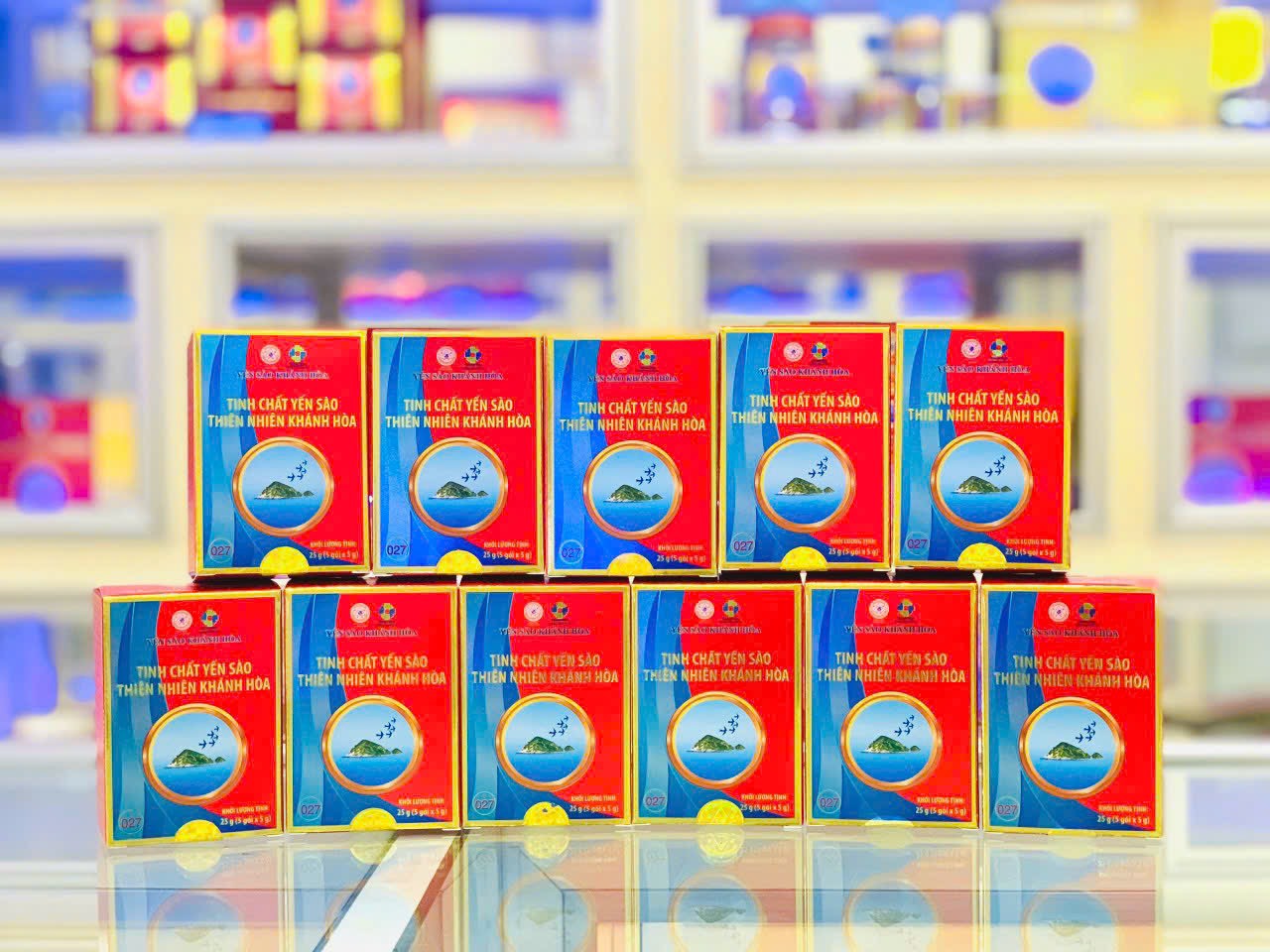 TINH CHẤT YẾN SÀO THIÊN NHIÊN KHÁNH HÒA - HỘP 20 GÓI 5 GRAM