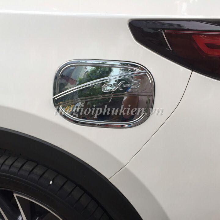Ốp nắp bình xăng Mazda CX-5, CX5 2018 mạ Crom