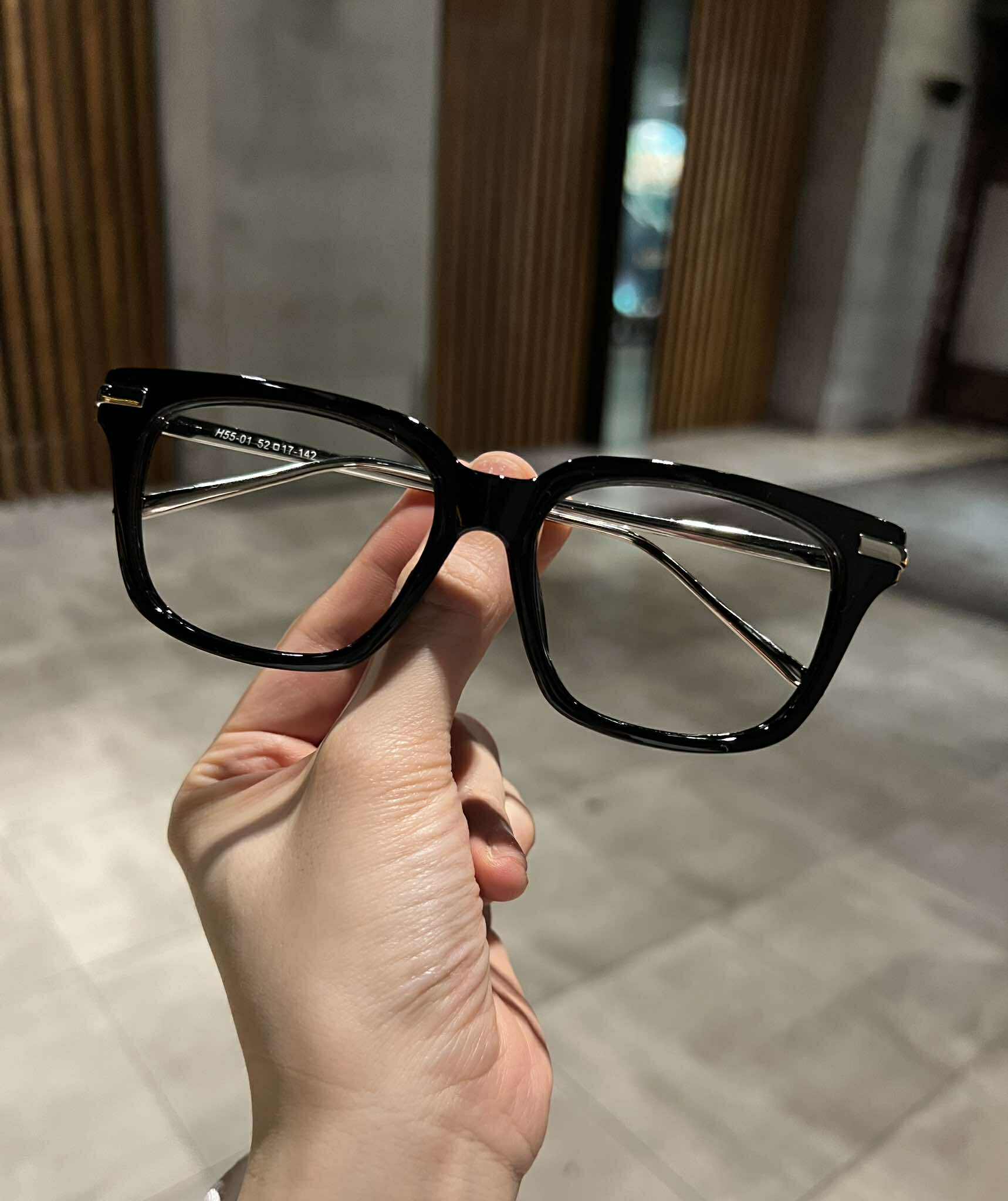 Kính mắt thời trang đi đường dáng vuông unisex cho nam nữ