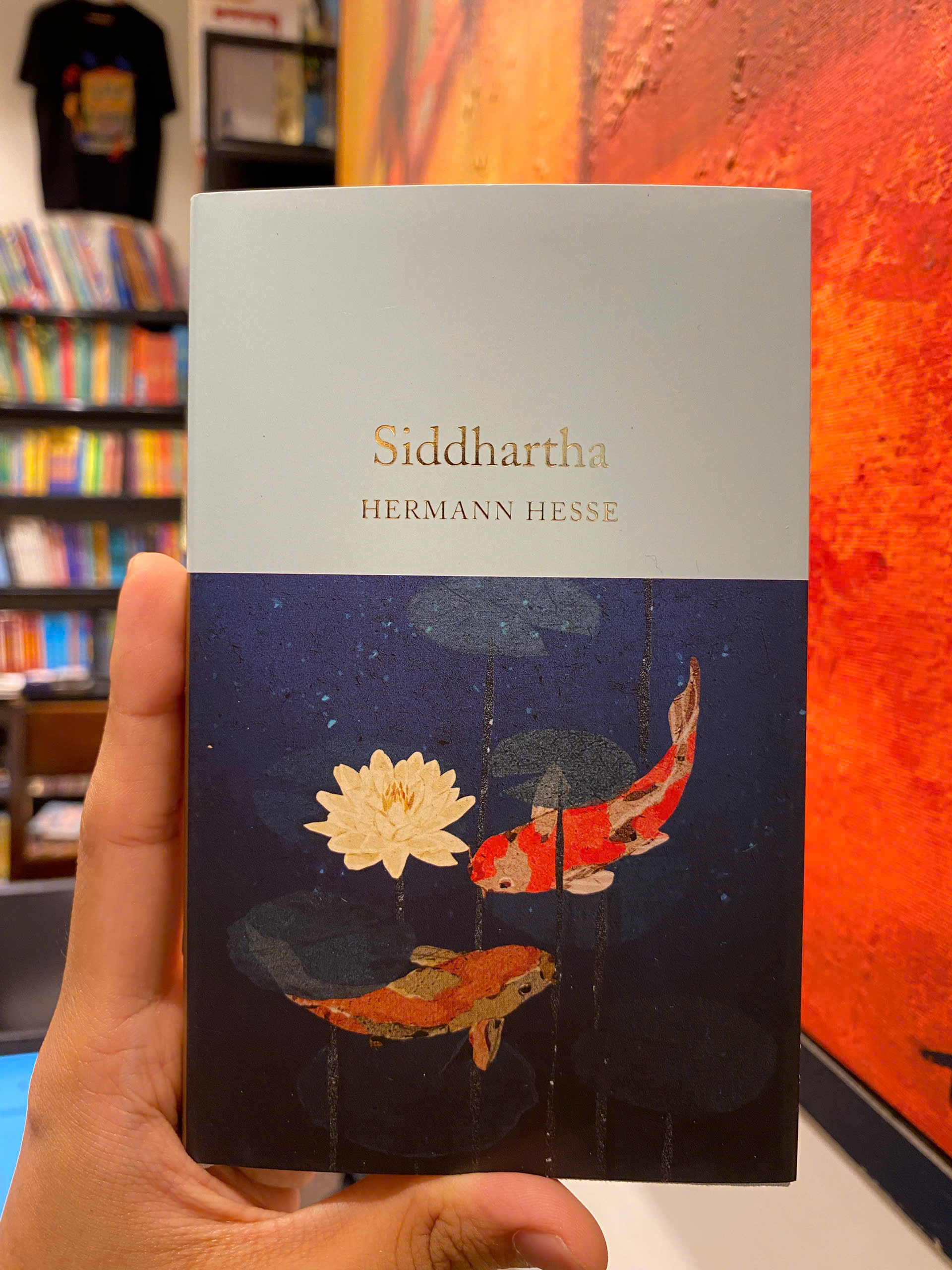 Sách kinh điển - Siddhartha by Hermann Hesse, bìa cứng, khổ pocket dát vàng, nhập khẩu UK