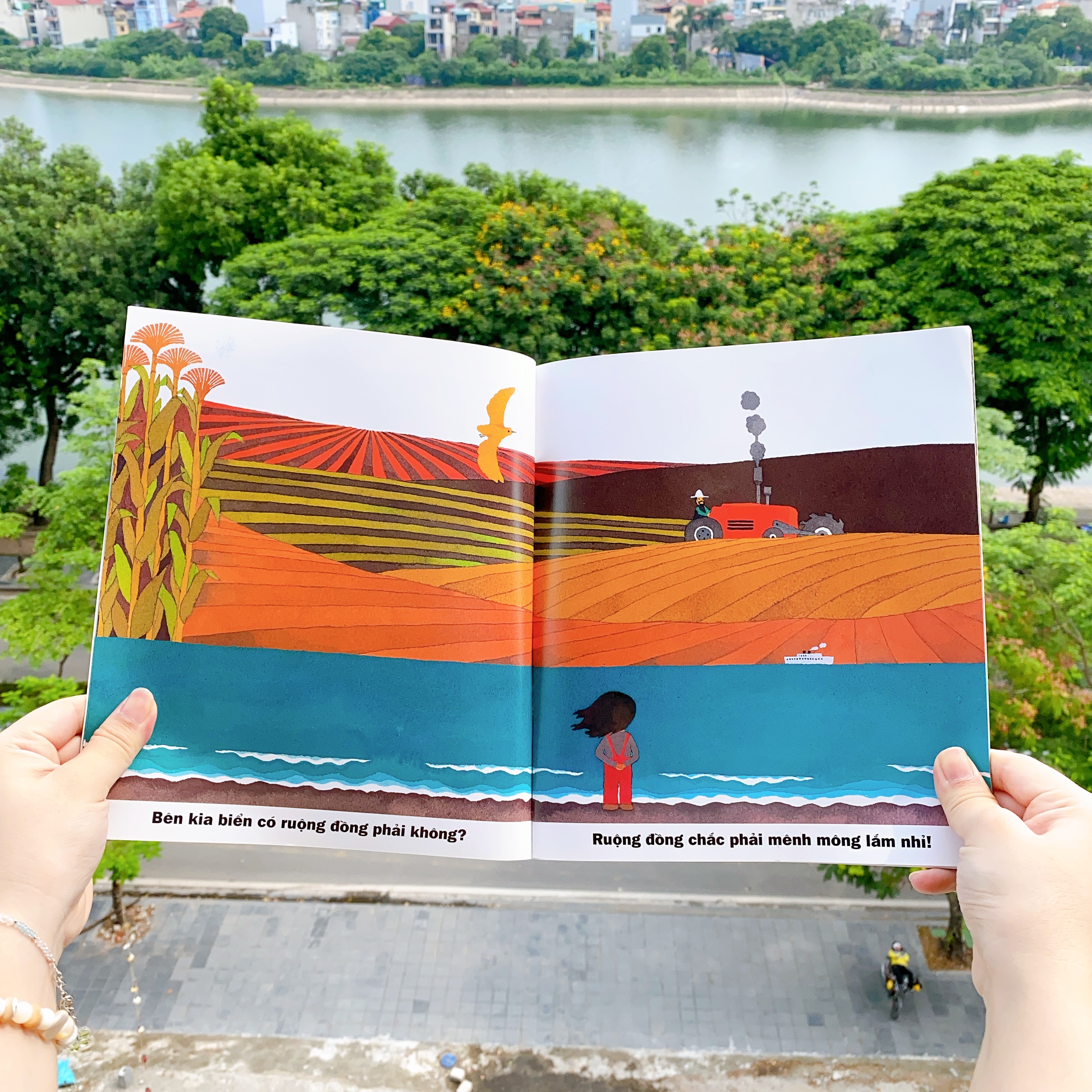 Ehon - Phát triển sáng tạo - Bên kia biển - cho bé 3-6 tuổi