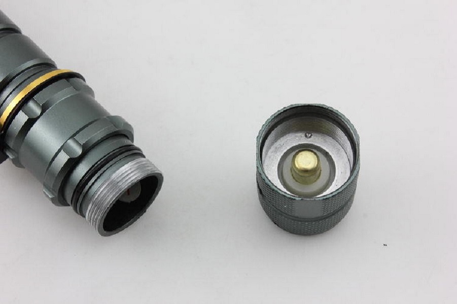 Đèn pin cầm tay T6 Siêu Sáng
