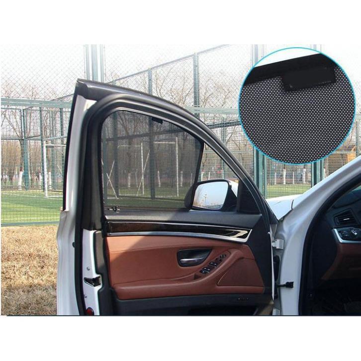 Rèm che nắng nam châm xe Toyota Cross 2020-2023 bộ 4 tấm cho 4 cửa tặng kèm đế giữ rèm