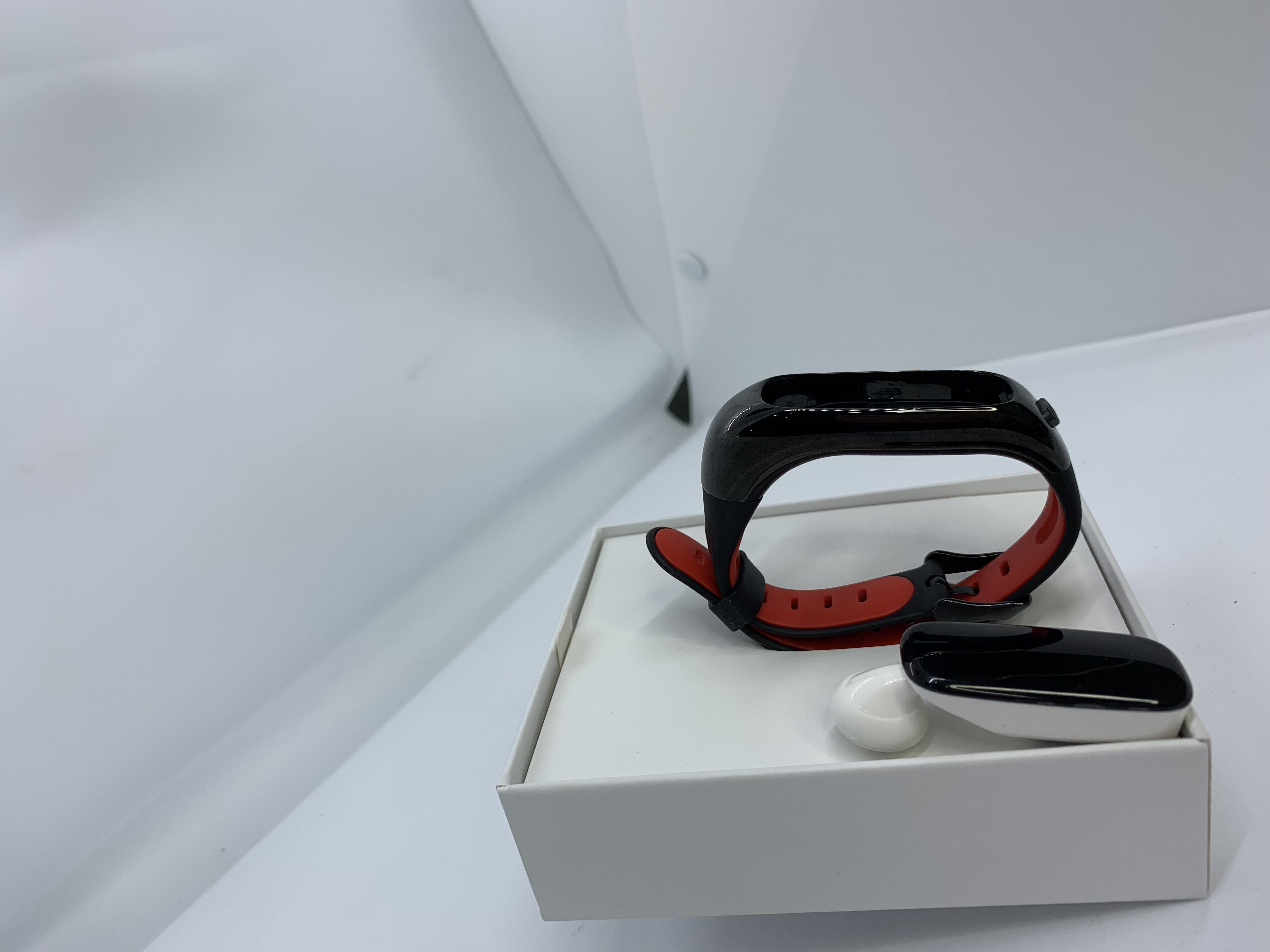 Đồng Hồ Đeo Tay Thông Minh Theo Dõi Sức Khỏe Theo Dõi Vận Động Smart Band