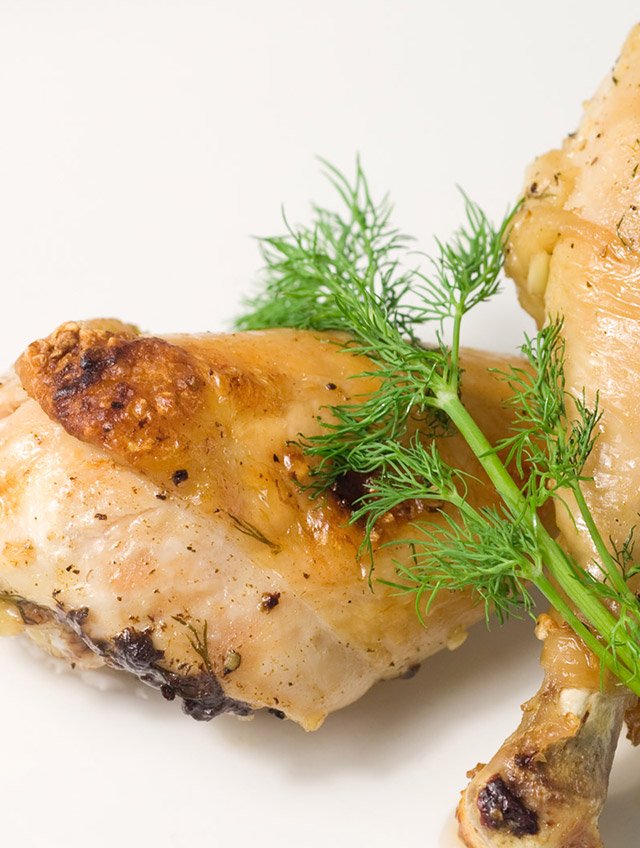 Đùi Tỏi Gà GENSEA Food G5013 Chuẩn ATTP ISO 22000:2018 Được Cấp Đông Nhanh Giữ Thịt Đùi Gà Tươi Ngon Và Giữ 100% Dinh Dưỡng
