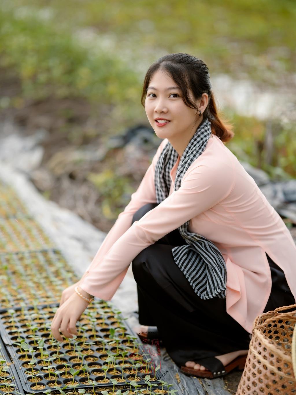 Bộ bà ba lụa hồng cam quần phi đen - Có bộ bà ba Bigsize- may sỉ bà ba toàn quốc - May bộ bà ba theo yêu cầu - Bộ bà ba, Bộ bà ba