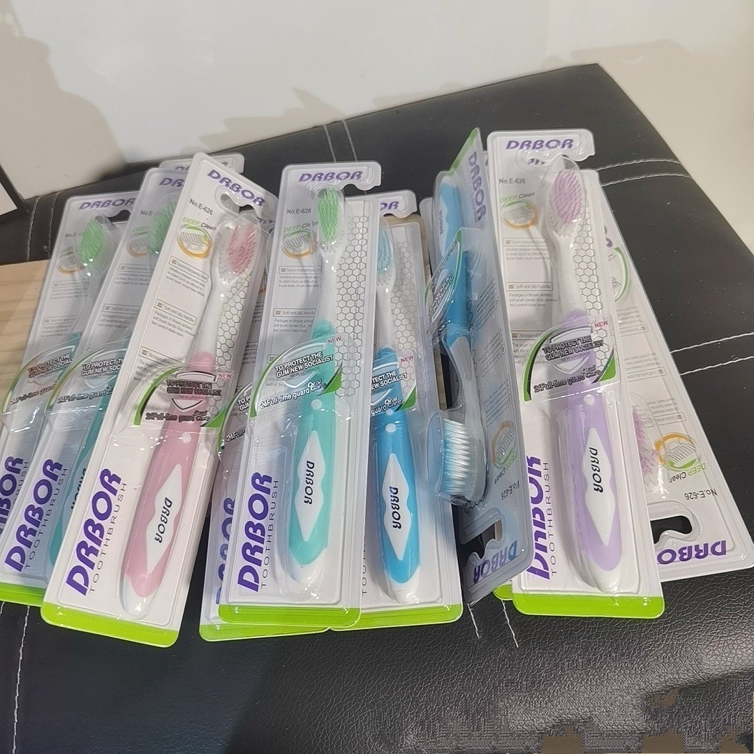 Bàn chải lông mảnh mềm mịn, bảo vệ nướu/ Toothbrush 02